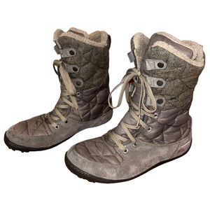 Columbia waterproof quilted suede faux fur lined grey snow boots women’s size 8